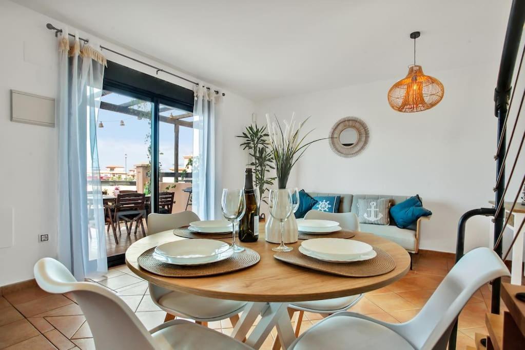 Villa Fenix - Oasis In Natural Reserve Лахарес Екстериор снимка